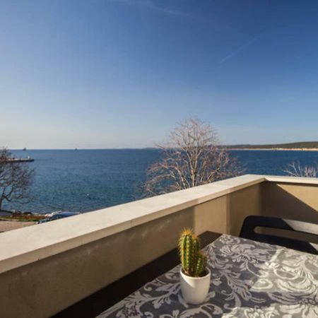 Apartment Dobric Коромачно Экстерьер фото
